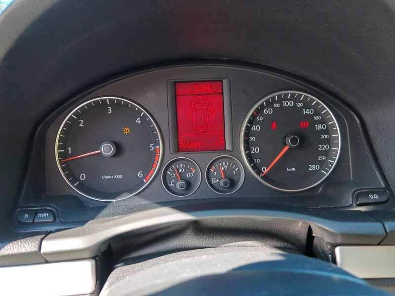 VW Scirocco R LINE, снимка 12 - Автомобили и джипове - 51775496