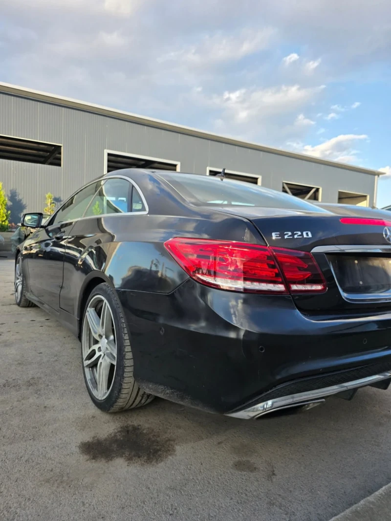 Mercedes-Benz E 220, снимка 7 - Автомобили и джипове - 52001305