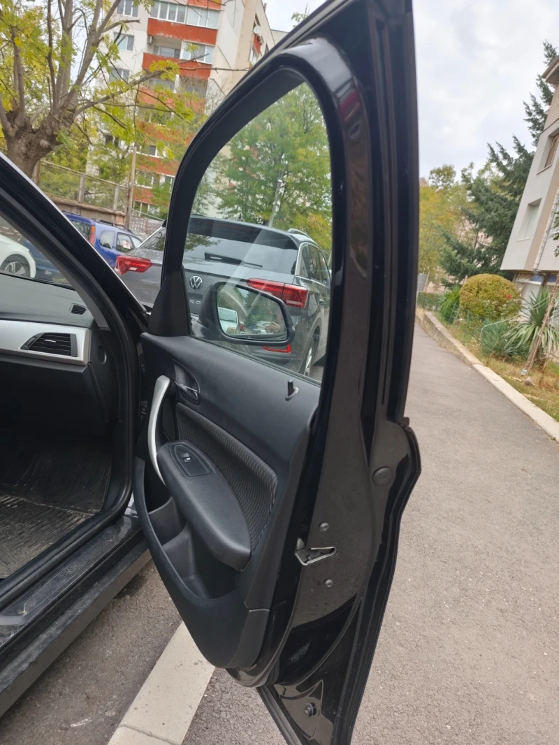 BMW 116, снимка 8 - Автомобили и джипове - 52501353