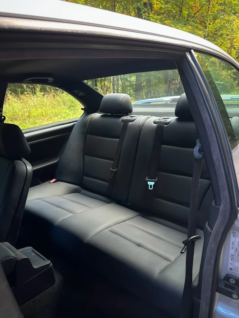 BMW 320, снимка 10 - Автомобили и джипове - 52488990