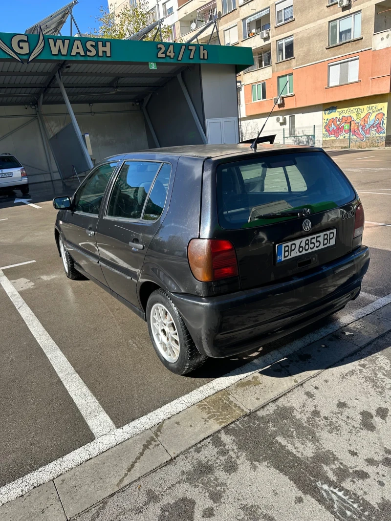 VW Polo 1.9SDi 4-врато, снимка 5 - Автомобили и джипове - 52167409