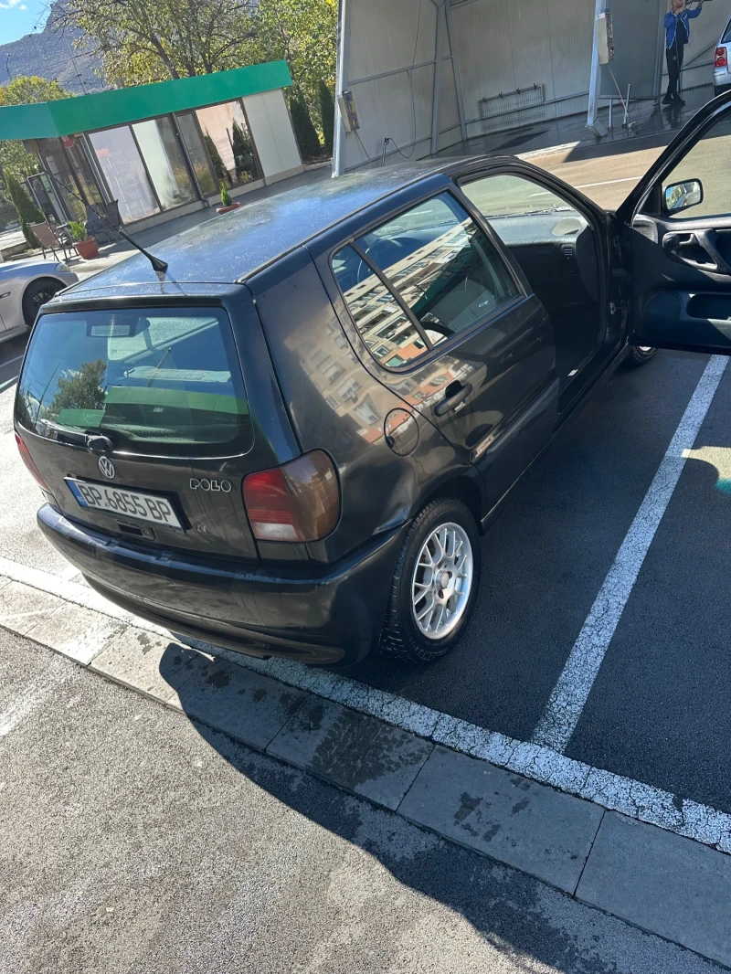VW Polo 1.9SDi 4-врато, снимка 6 - Автомобили и джипове - 52167409