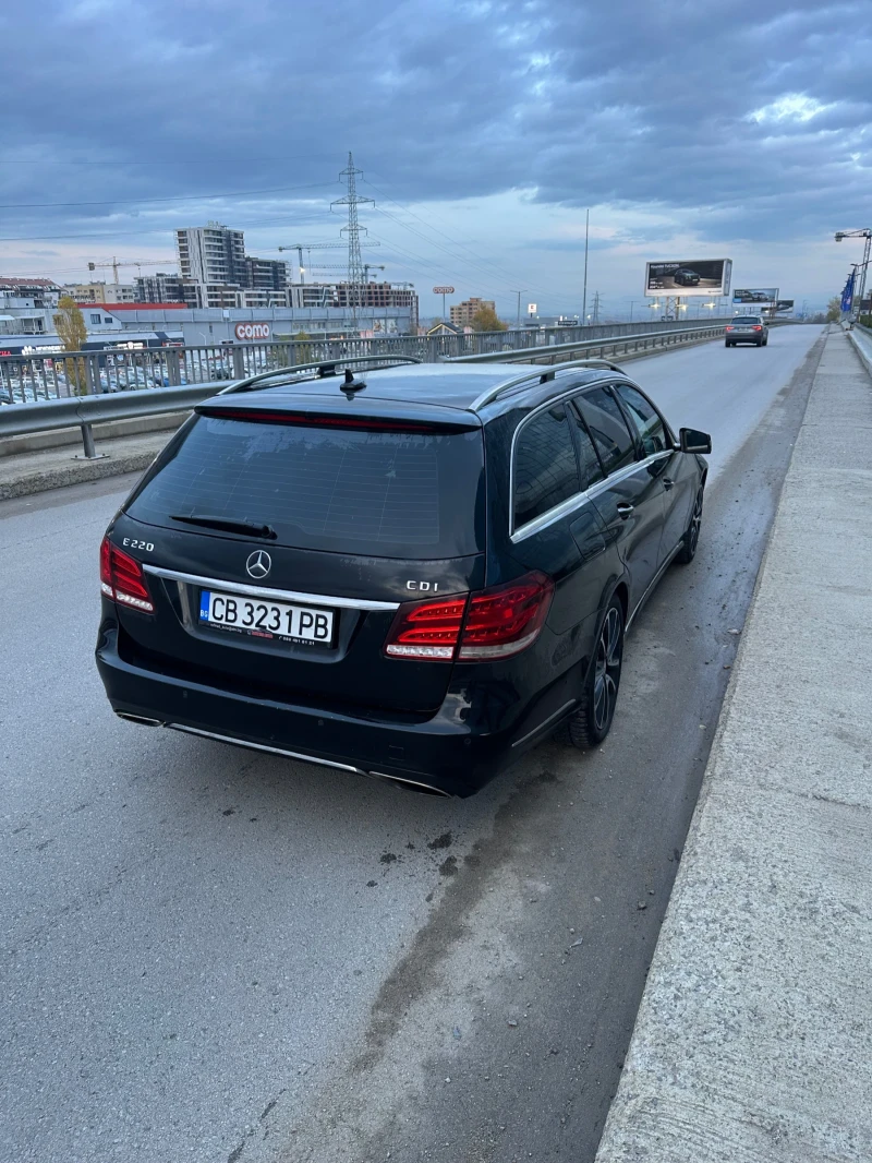 Mercedes-Benz E 220 CDI Facelift, снимка 3 - Автомобили и джипове - 52356233