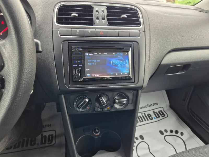 VW Polo 1.4i БЕЗ РЪЖДИ И ЗАБЕЛЕЖКИ , снимка 9 - Автомобили и джипове - 52446890