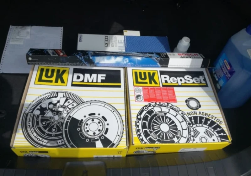 BMW 320 М47, M-pack, снимка 14 - Автомобили и джипове - 52623544