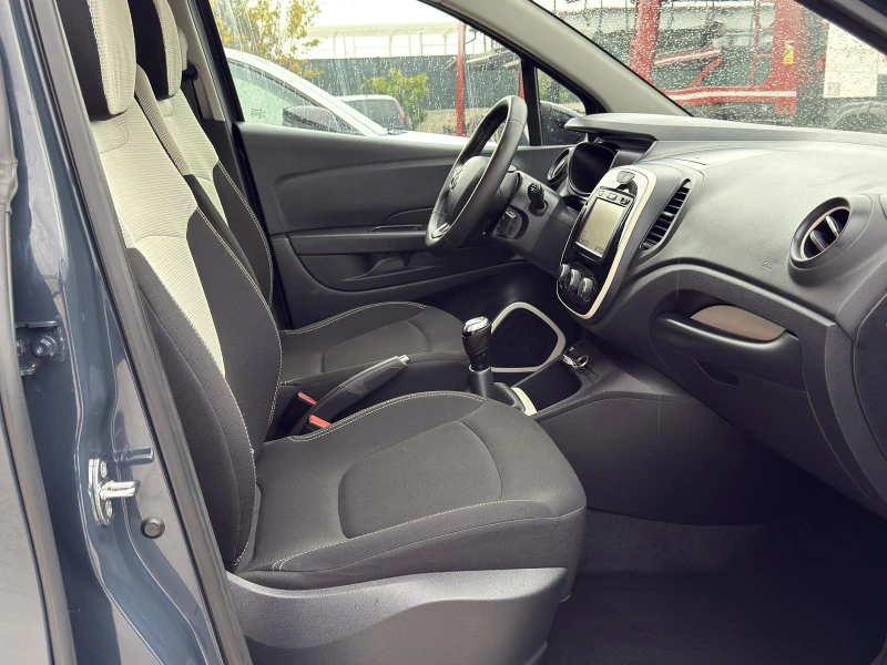 Renault Captur 1.5dci &#39;&#39;TOP&#39;&#39;, снимка 14 - Автомобили и джипове - 52557705