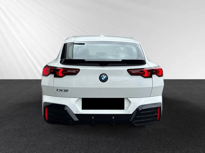 BMW iX2 xDrive30/ M-SPORT PRO/ LED/ SHADOW LINE/ CAMERA/, снимка 6 - Автомобили и джипове - 52561045