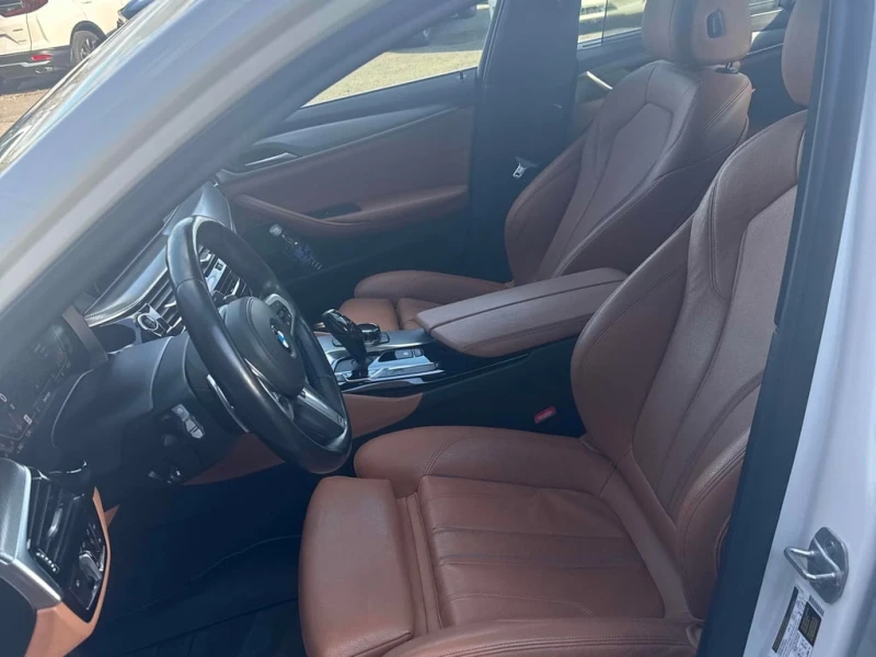 BMW 540 * 540i xDrive * CARFAX * ЦЕНА ДО БГ, снимка 14 - Автомобили и джипове - 53192092