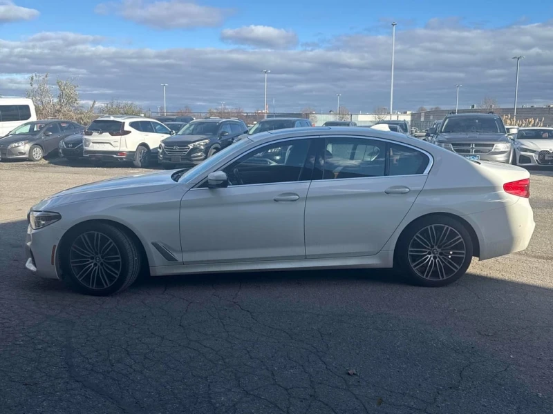 BMW 540 * 540i xDrive * CARFAX * ЦЕНА ДО БГ, снимка 2 - Автомобили и джипове - 53192092