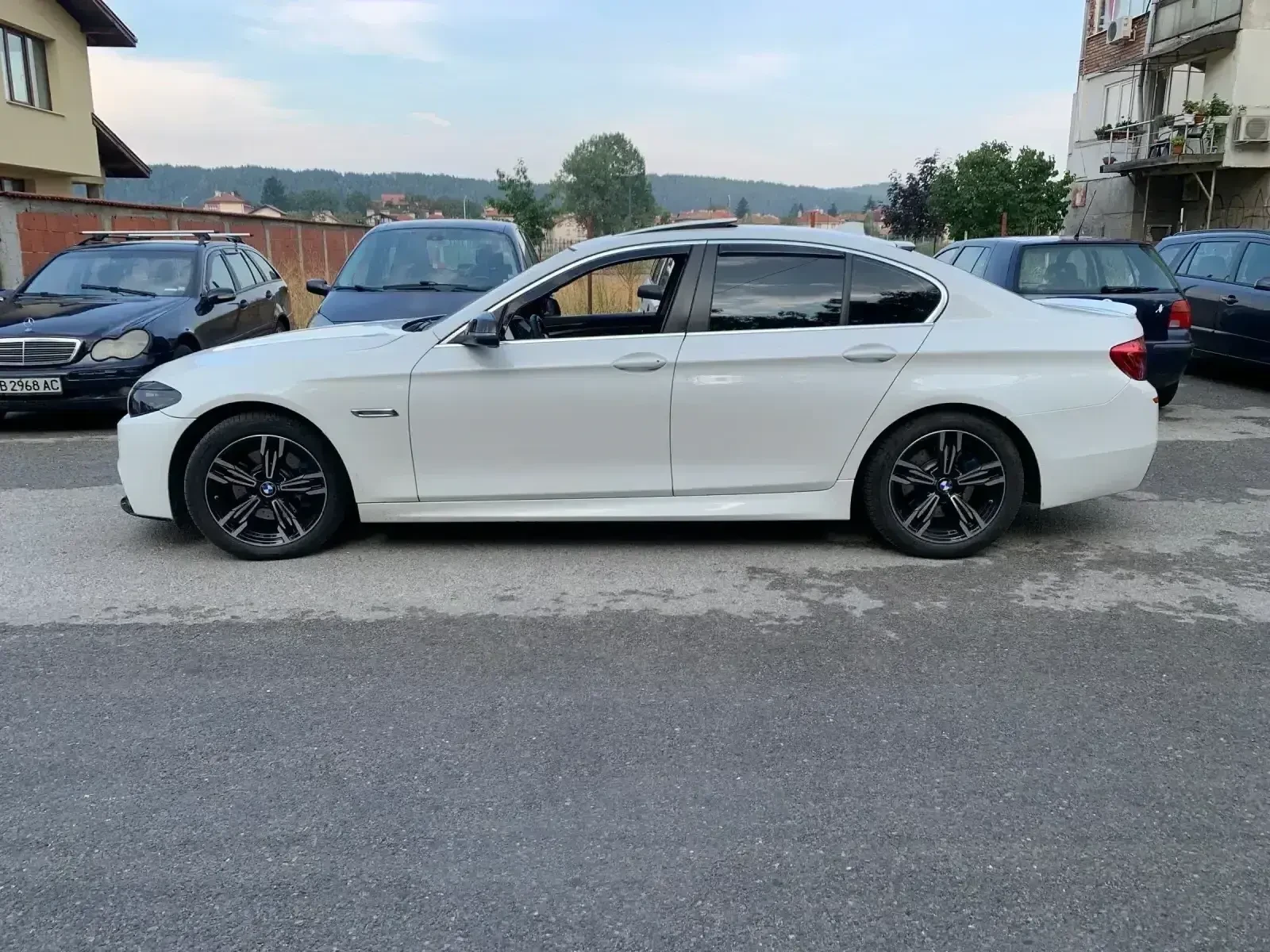 BMW 520 2.0 xdrive - изображение 6