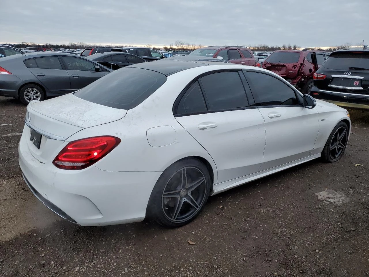 Mercedes-Benz C 450 AMG 4MATIC* Full LED* Панорама* Подгрев* Мъртва точка* - изображение 3
