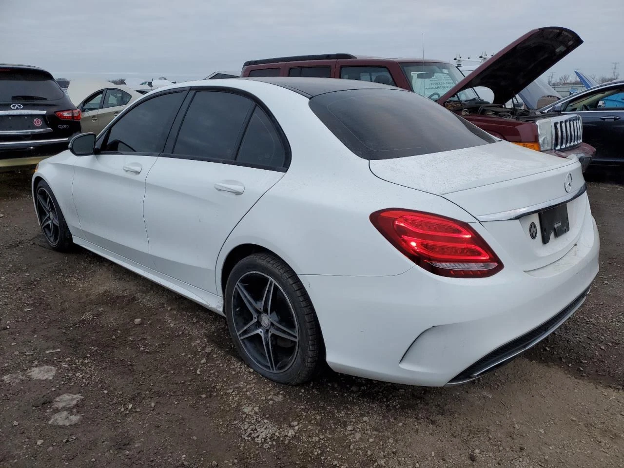 Mercedes-Benz C 450 AMG 4MATIC* Full LED* Панорама* Подгрев* Мъртва точка* - изображение 2