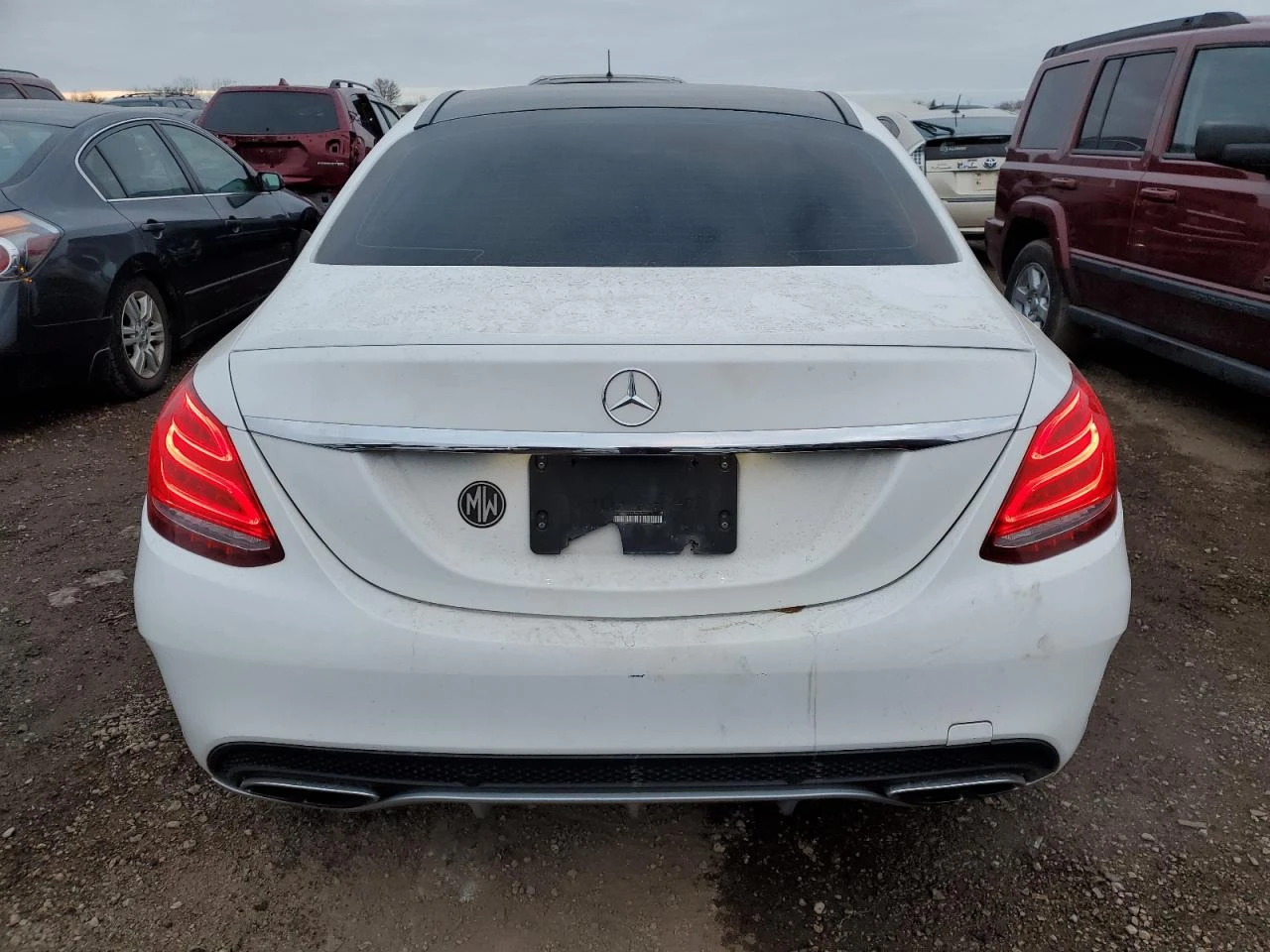 Mercedes-Benz C 450 AMG 4MATIC* Full LED* Панорама* Подгрев* Мъртва точка* - изображение 6