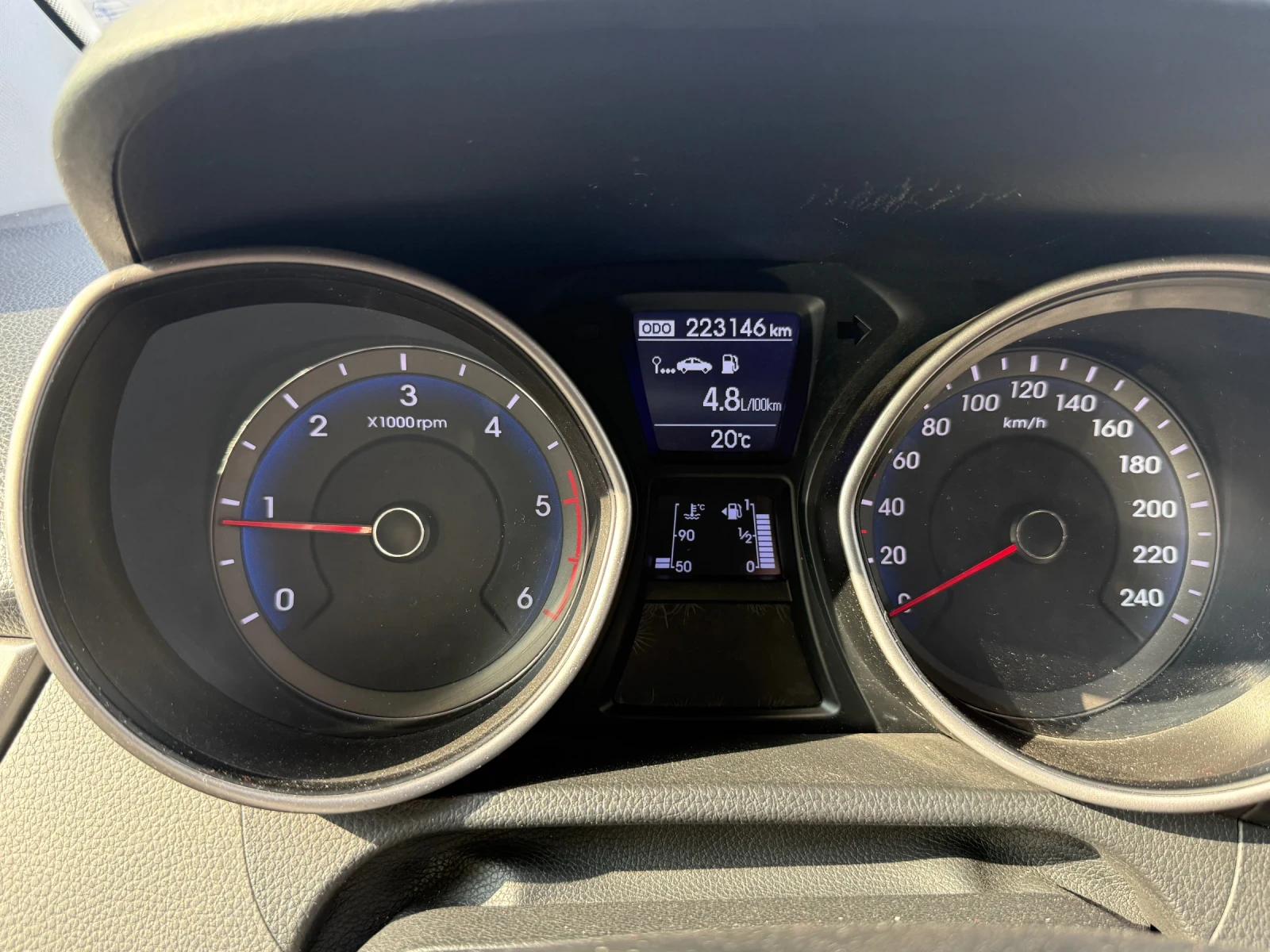 Hyundai I30 i 30-1, 4  | Mobile.bg   12