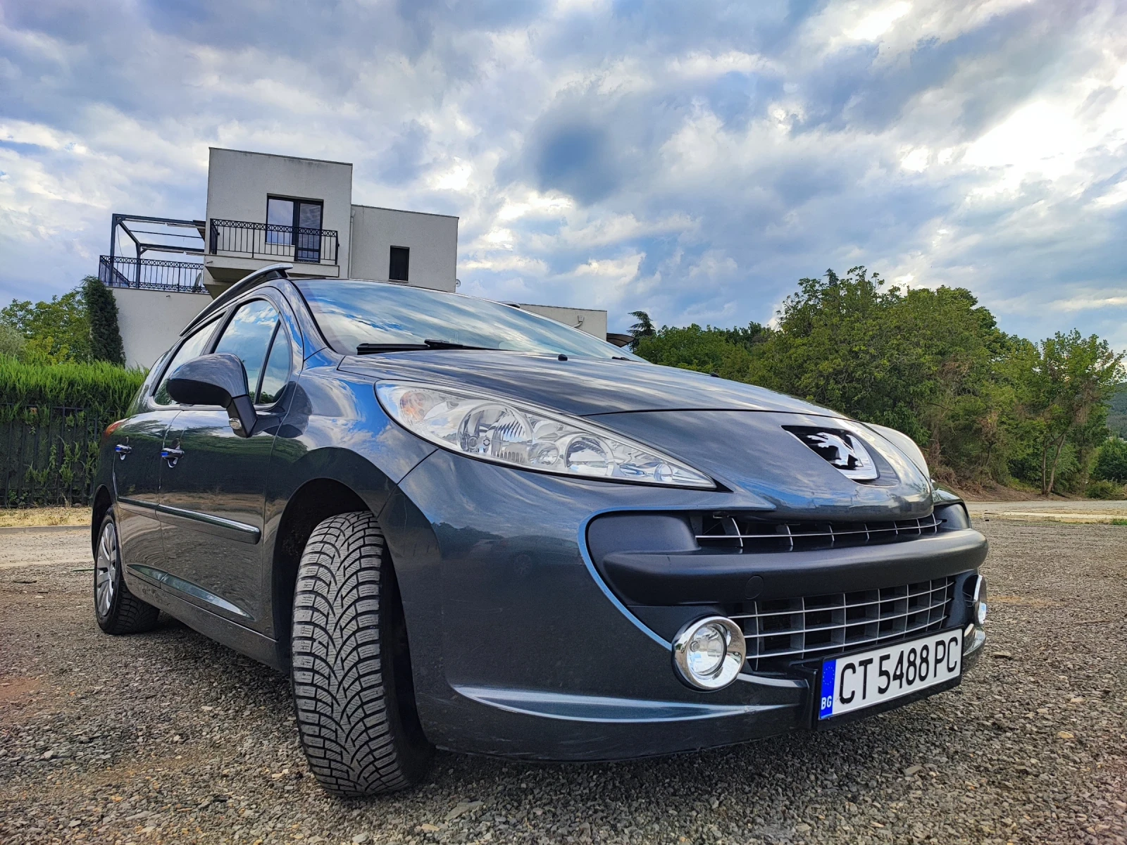 Peugeot 207 SW - изображение 4