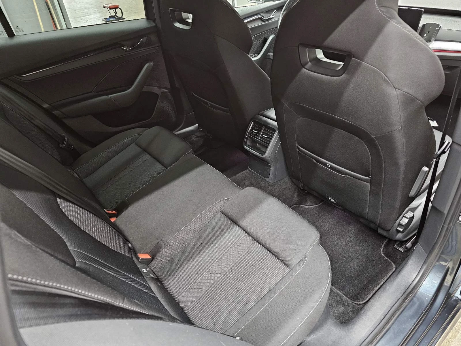 Skoda Octavia SPORT BUSINESS, снимка 17 - Автомобили и джипове - 53741900