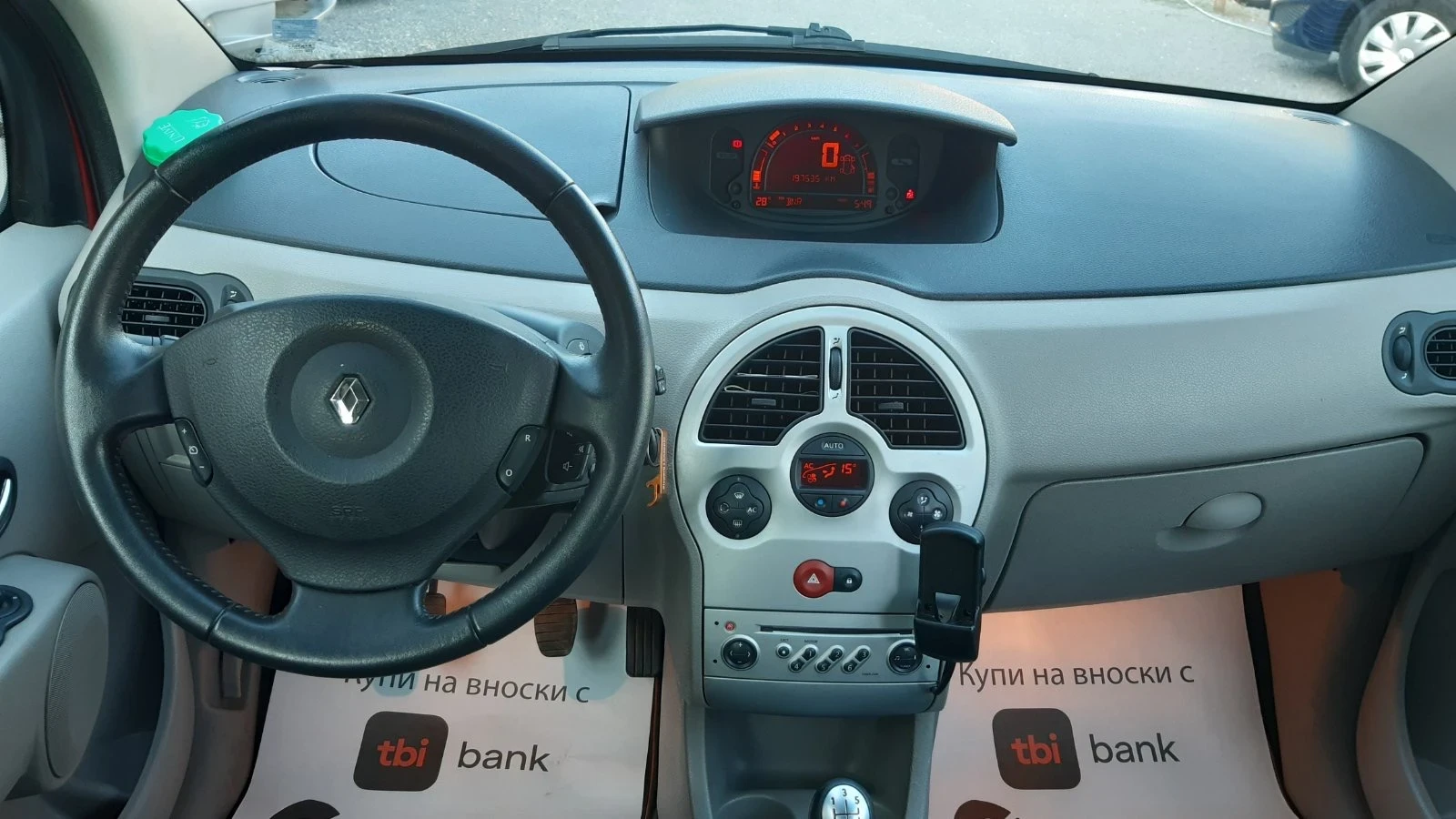 Renault Modus 1.4-бензин-98 к.с. - изображение 10