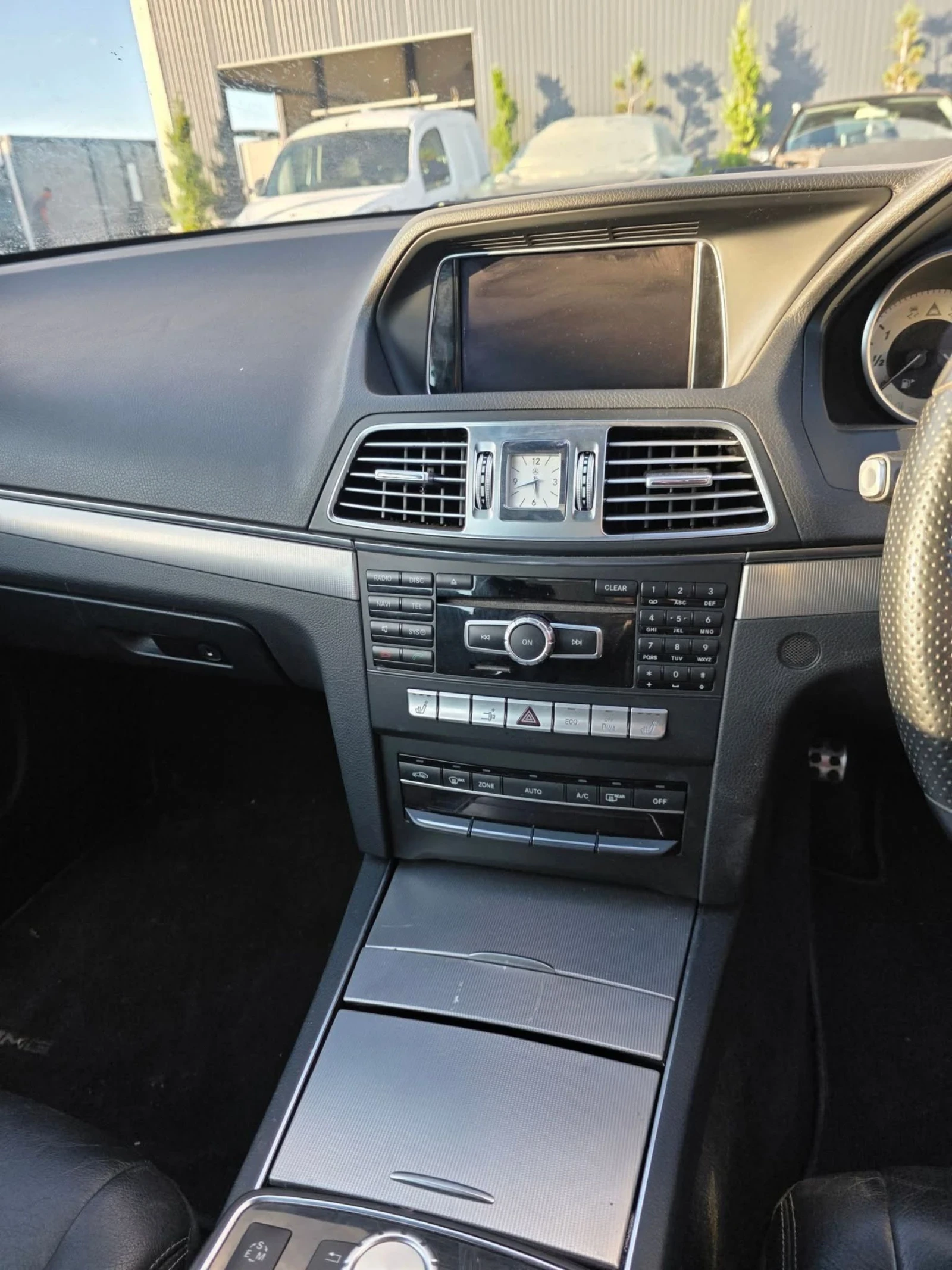 Mercedes-Benz E 220 | Mobile.bg   12