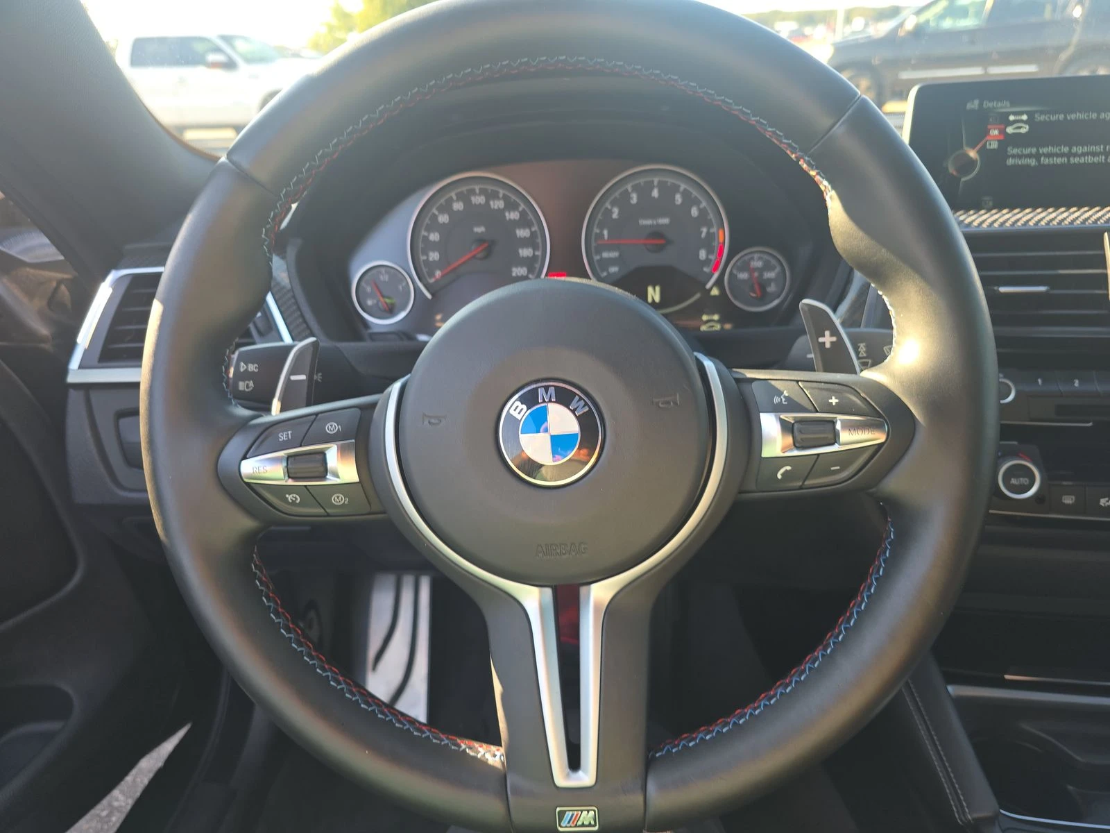 BMW M4 HEAD-UP* ADAPTIVE M SUSPENSION* HARMAN*  | Mobile.bg — изображение 10