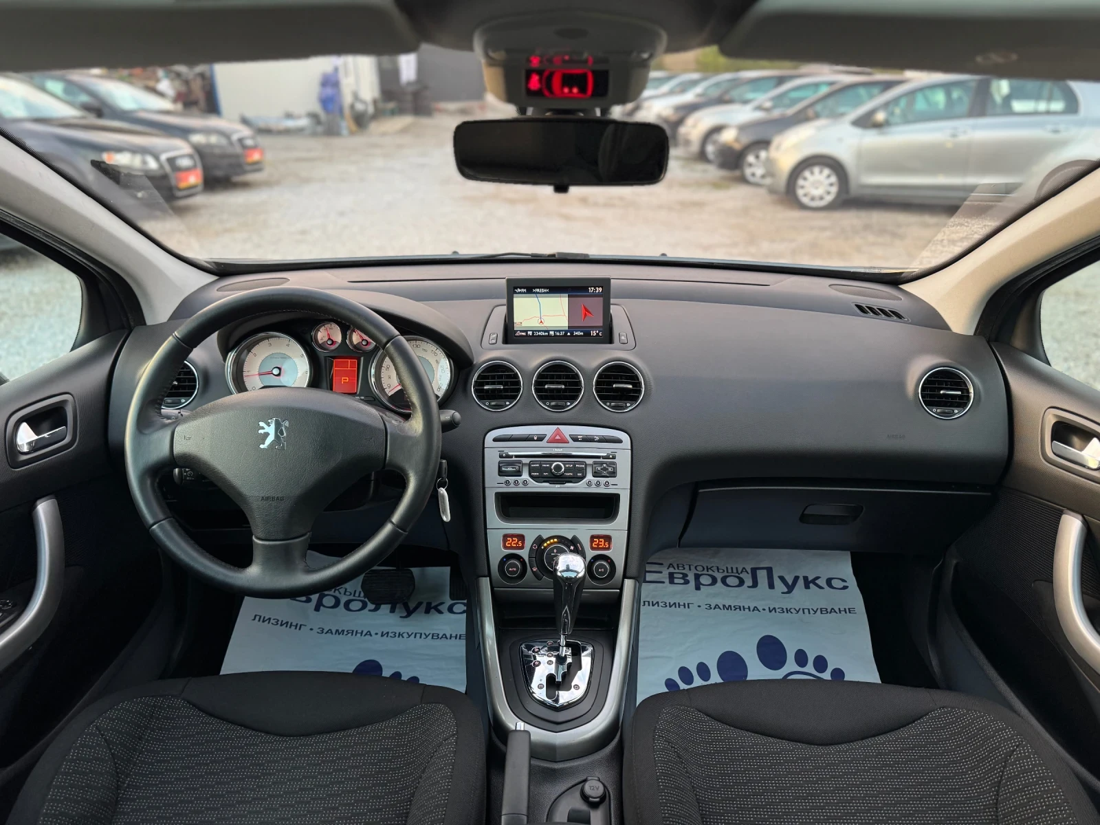 Peugeot 308 1.6i SW АВТОМАТИК КЛИМАТРОНИК ПАНОРАМА - изображение 9