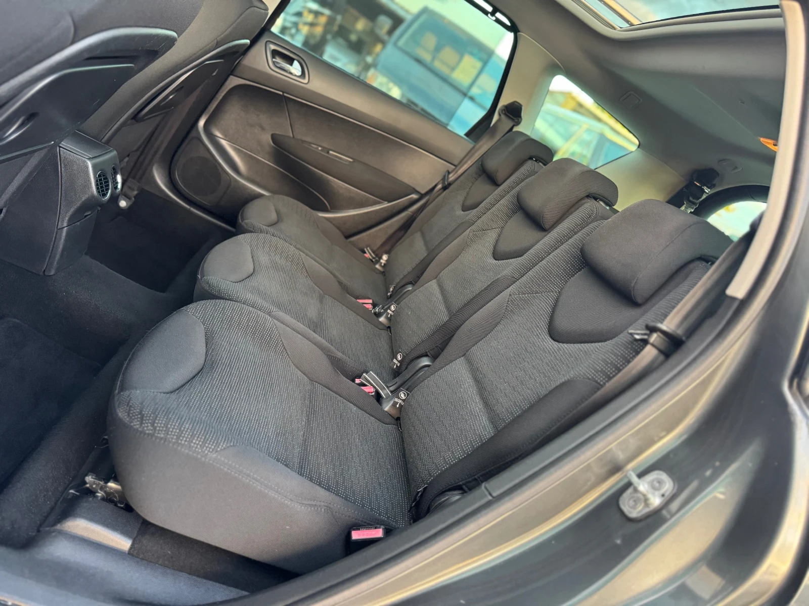 Peugeot 308 1.6i SW    | Mobile.bg   12