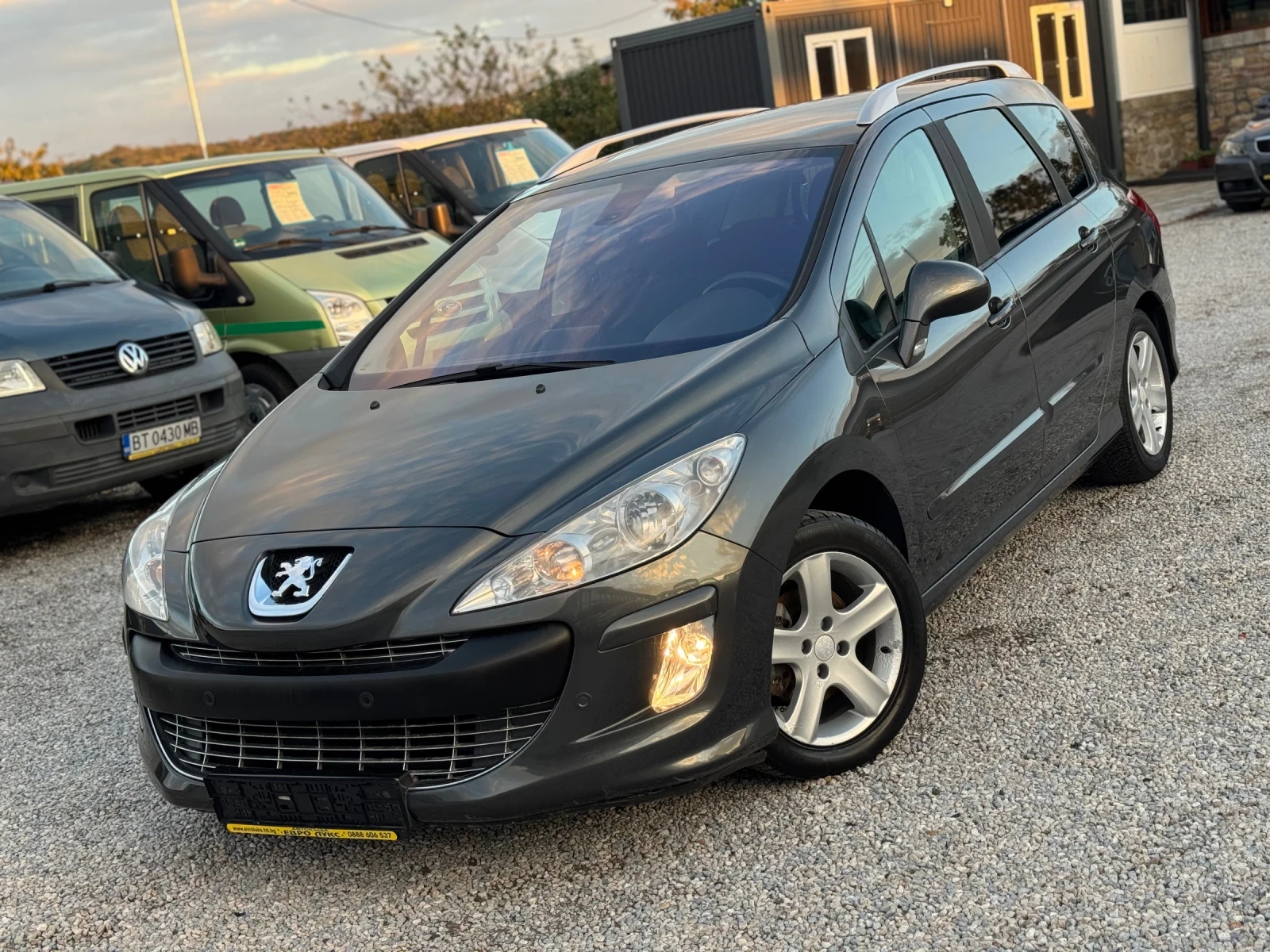 Peugeot 308 1.6i SW АВТОМАТИК КЛИМАТРОНИК ПАНОРАМА - изображение 3