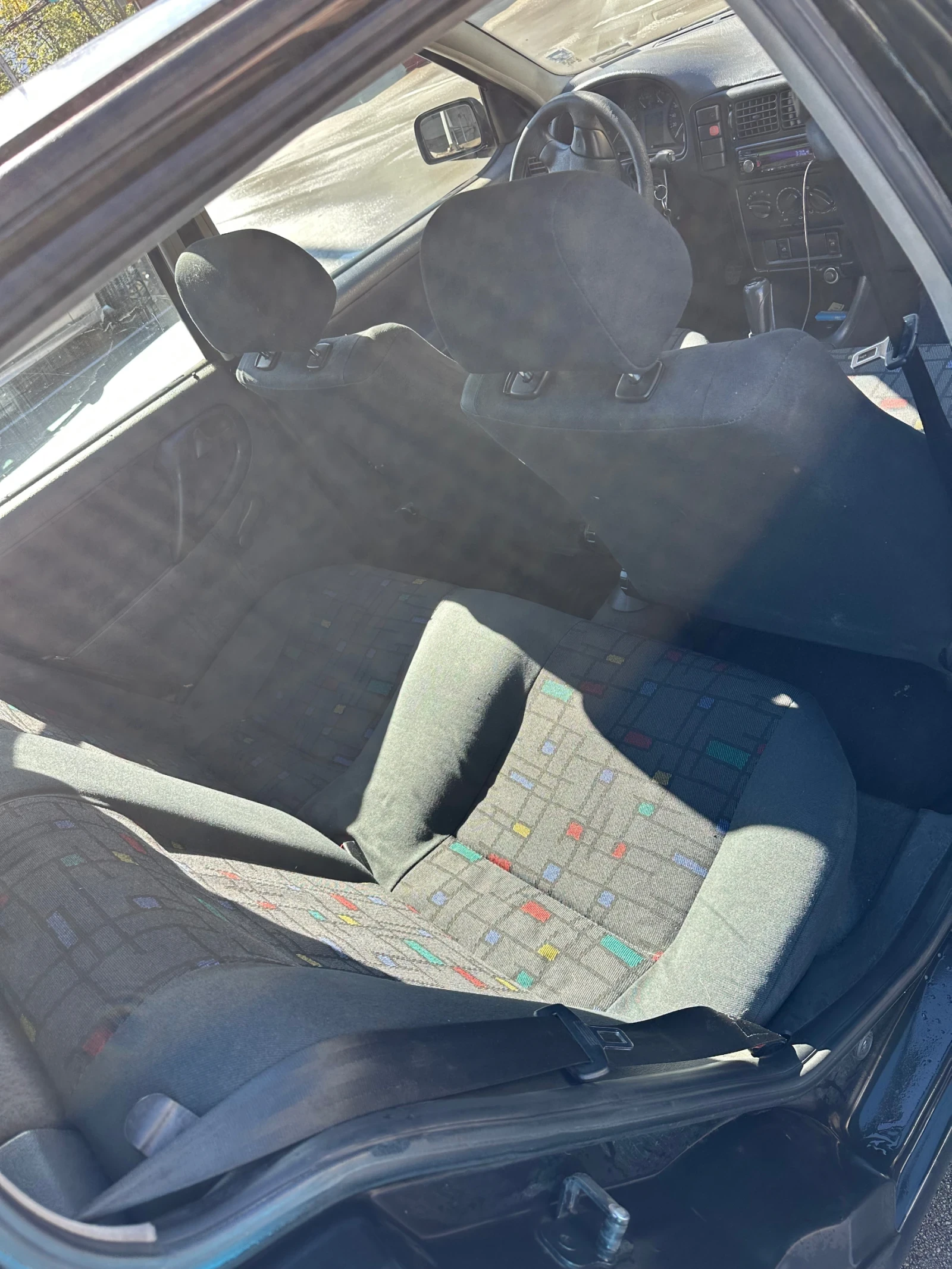 VW Polo 1.9SDi 4-врато - изображение 7
