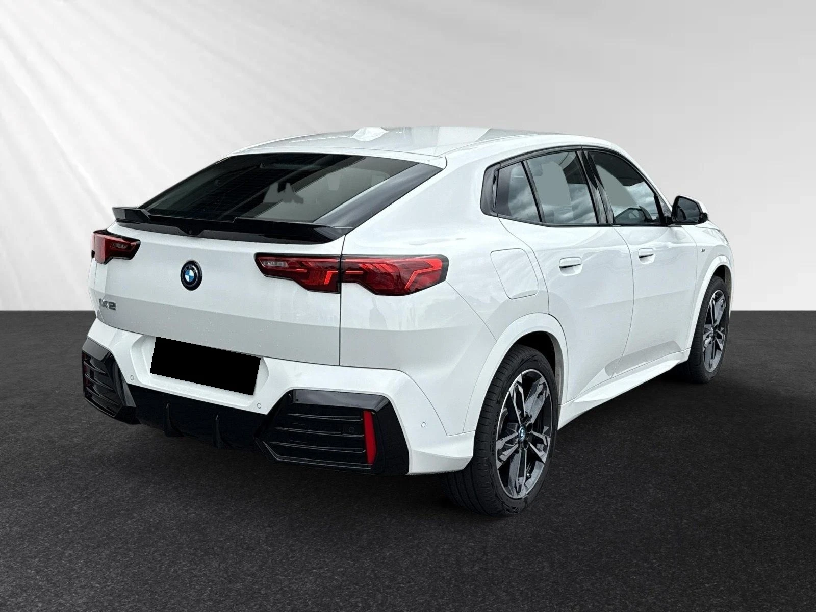 BMW iX2 xDrive30/ M-SPORT PRO/ LED/ SHADOW LINE/ CAMERA/ - изображение 5