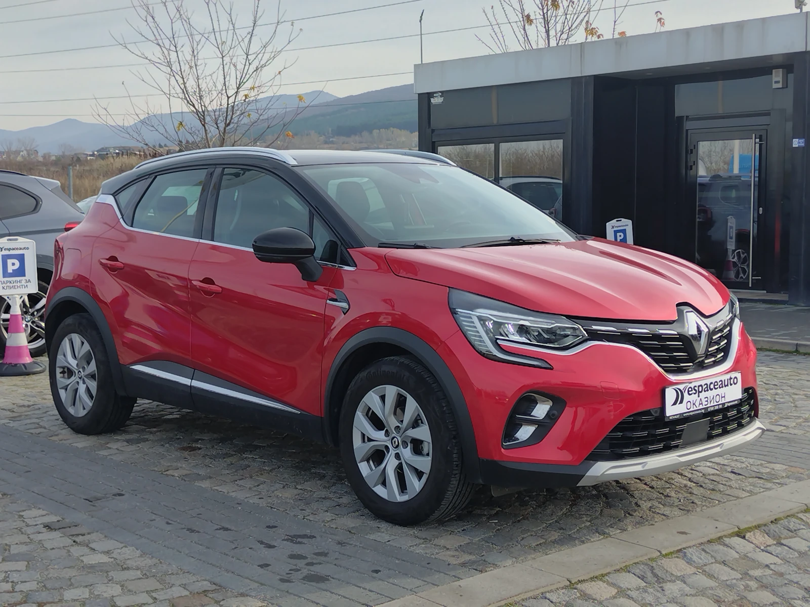 Renault Captur equilibre TCe бензин 90 к.с - изображение 3