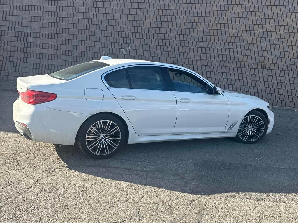 BMW 540 * 540i xDrive * CARFAX * ЦЕНА ДО БГ - изображение 3