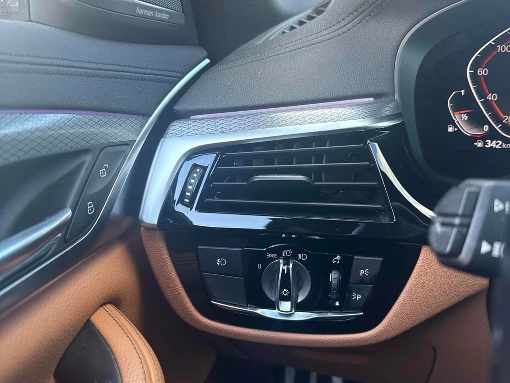 BMW 540 * 540i xDrive * CARFAX * ЦЕНА ДО БГ - изображение 10