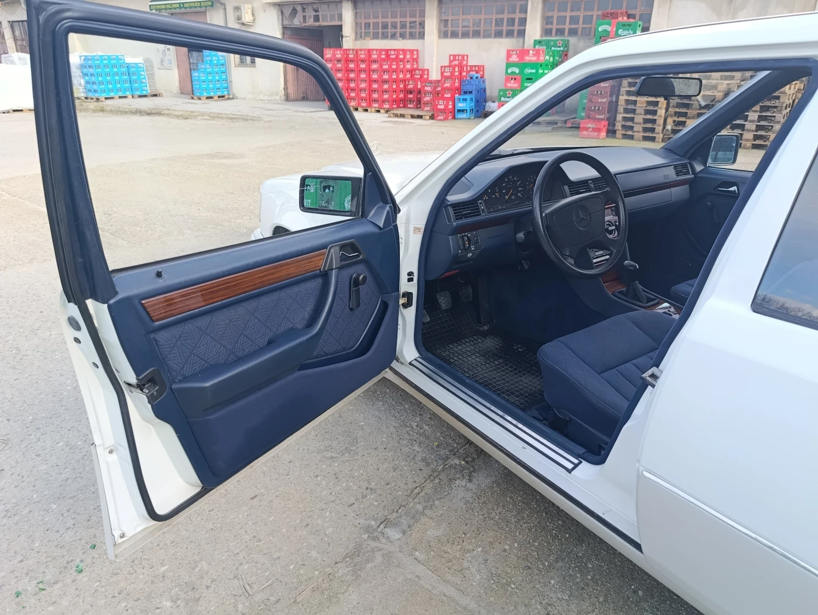 Mercedes-Benz E 200 Е200 D, климатик!!!, снимка 8 - Автомобили и джипове - 53759474