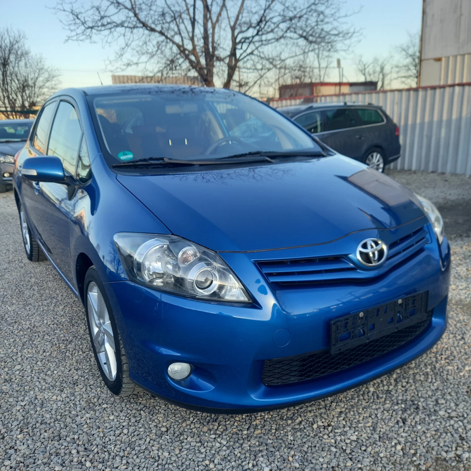 Toyota Auris 1.6 132к, снимка 6 - Автомобили и джипове - 53766972
