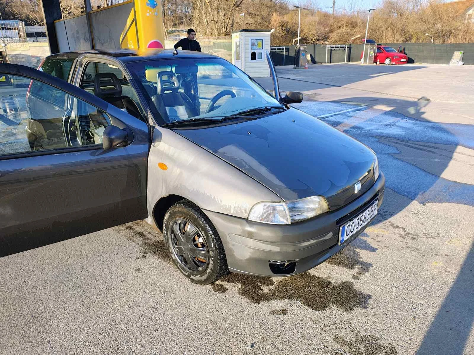 Fiat Punto, снимка 5 - Автомобили и джипове - 53877990