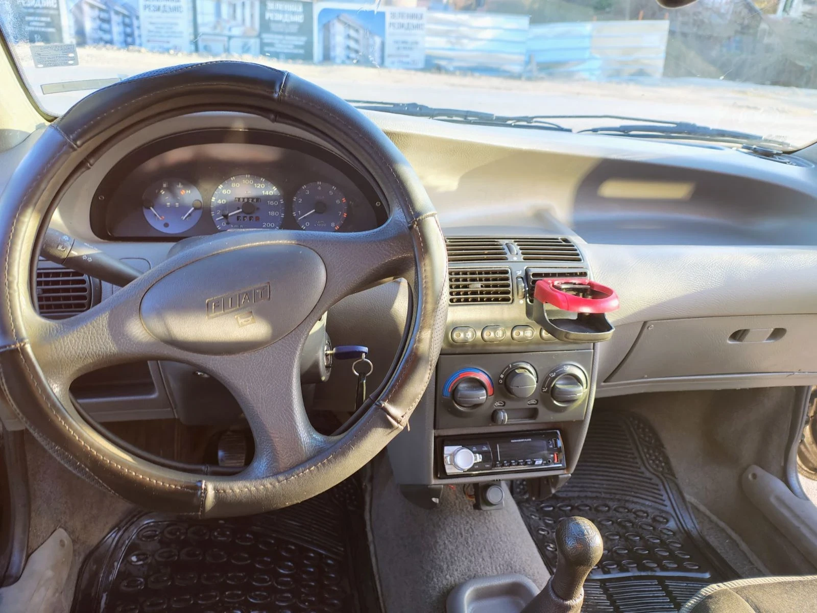 Fiat Punto, снимка 3 - Автомобили и джипове - 53877990