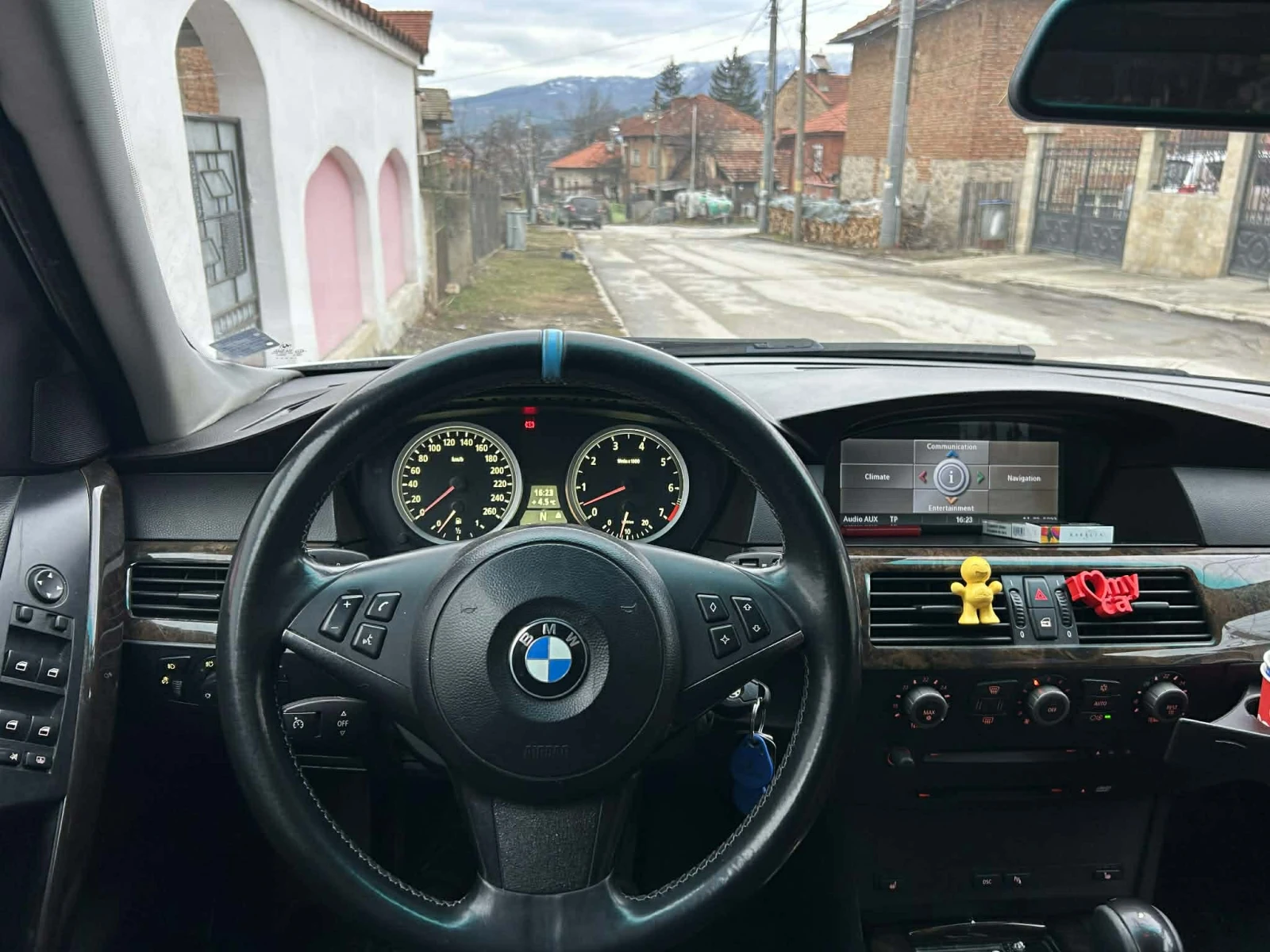 BMW 545 LPG; JBL 2x12; ANDROID, снимка 9 - Автомобили и джипове - 53935831