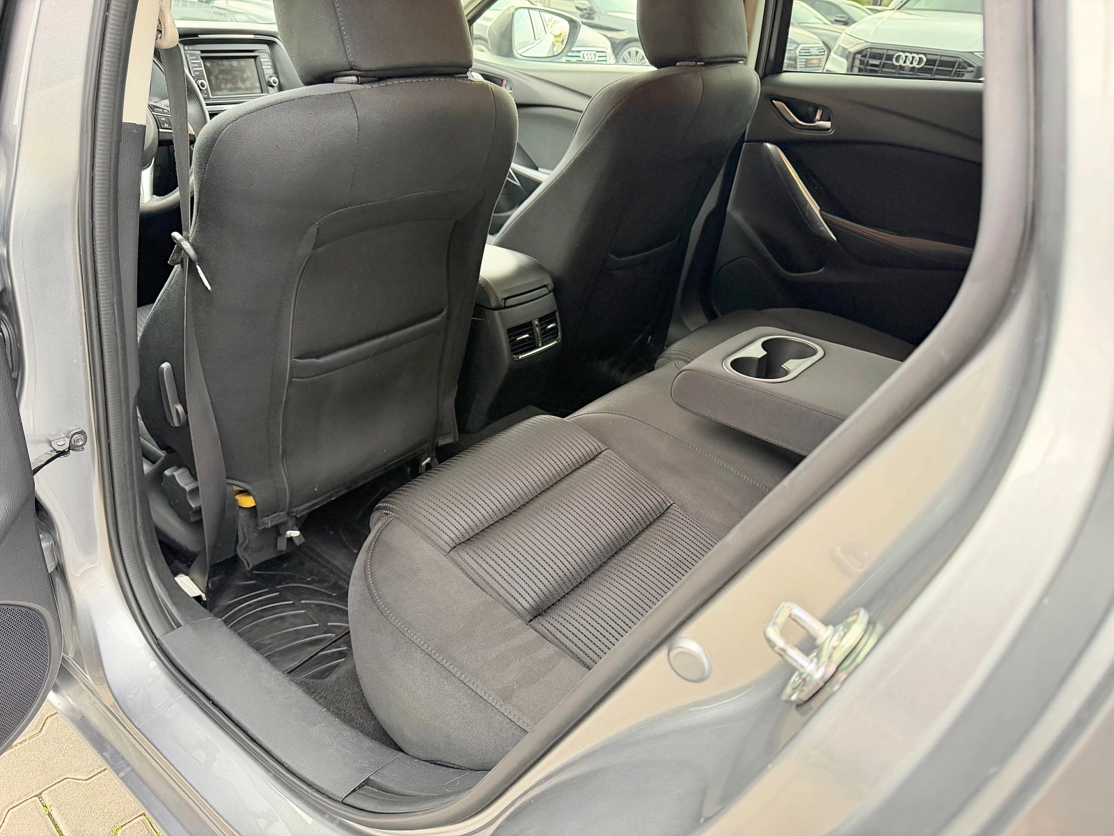 Mazda 6 2.2D Skyactiv ���������/������� | Mobile.bg � ����������� 13