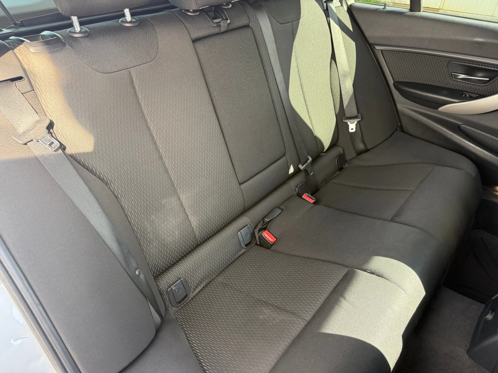 BMW 318 2.0d+ 150kc+ B47+ �������+ Auto/Stop | Mobile.bg � ����������� 8