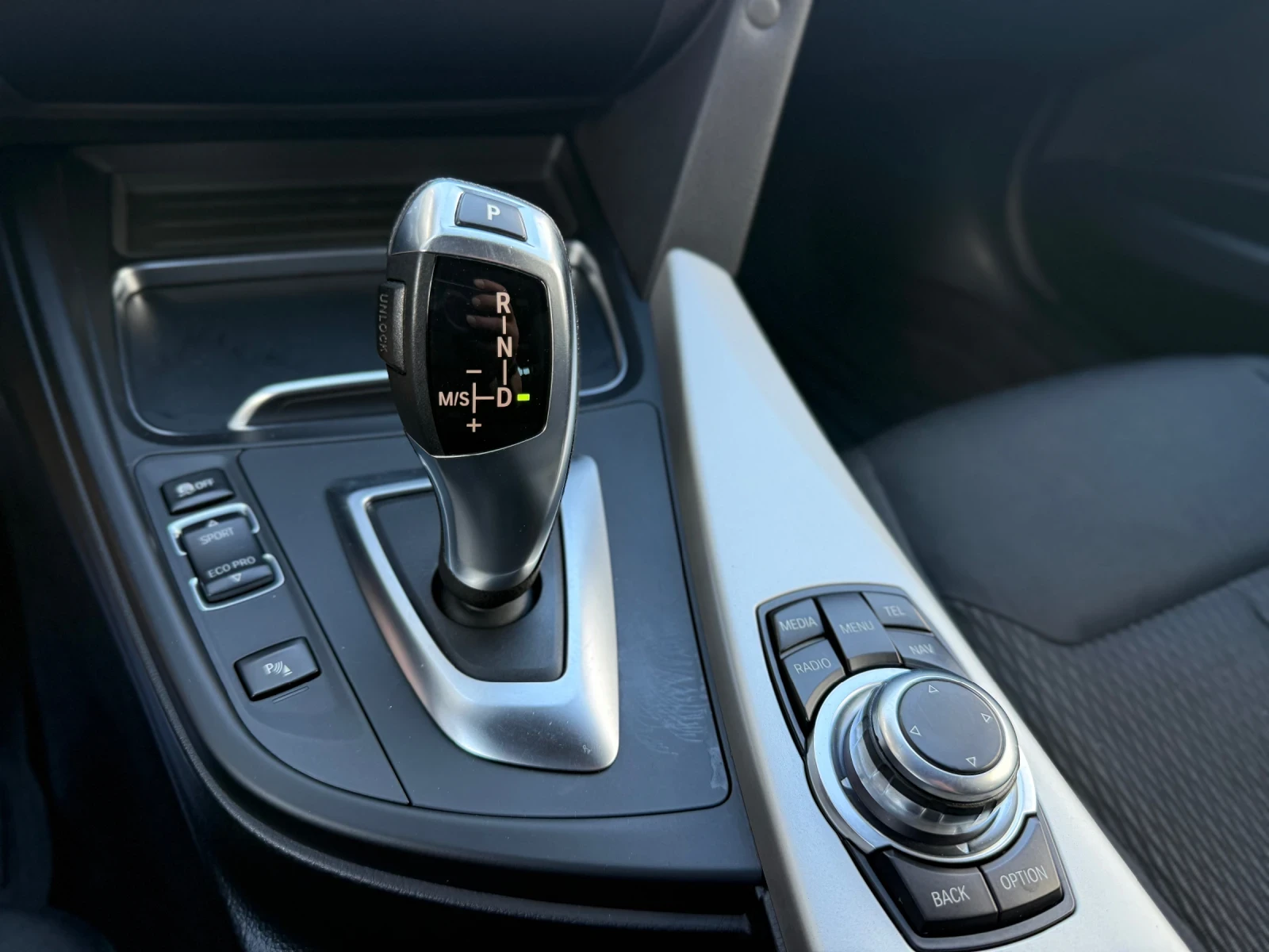 BMW 318 2.0d+ 150kc+ B47+ �������+ Auto/Stop | Mobile.bg � ����������� 15