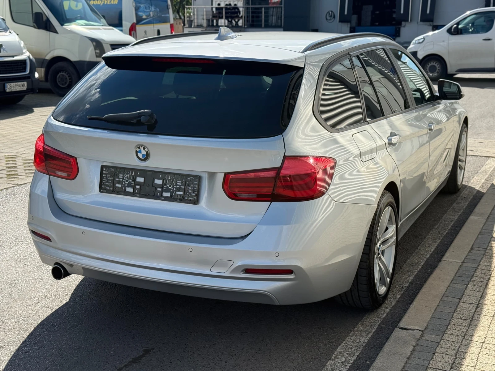 BMW 318 2.0d+ 150kc+ B47+ �������+ Auto/Stop | Mobile.bg � ����������� 5