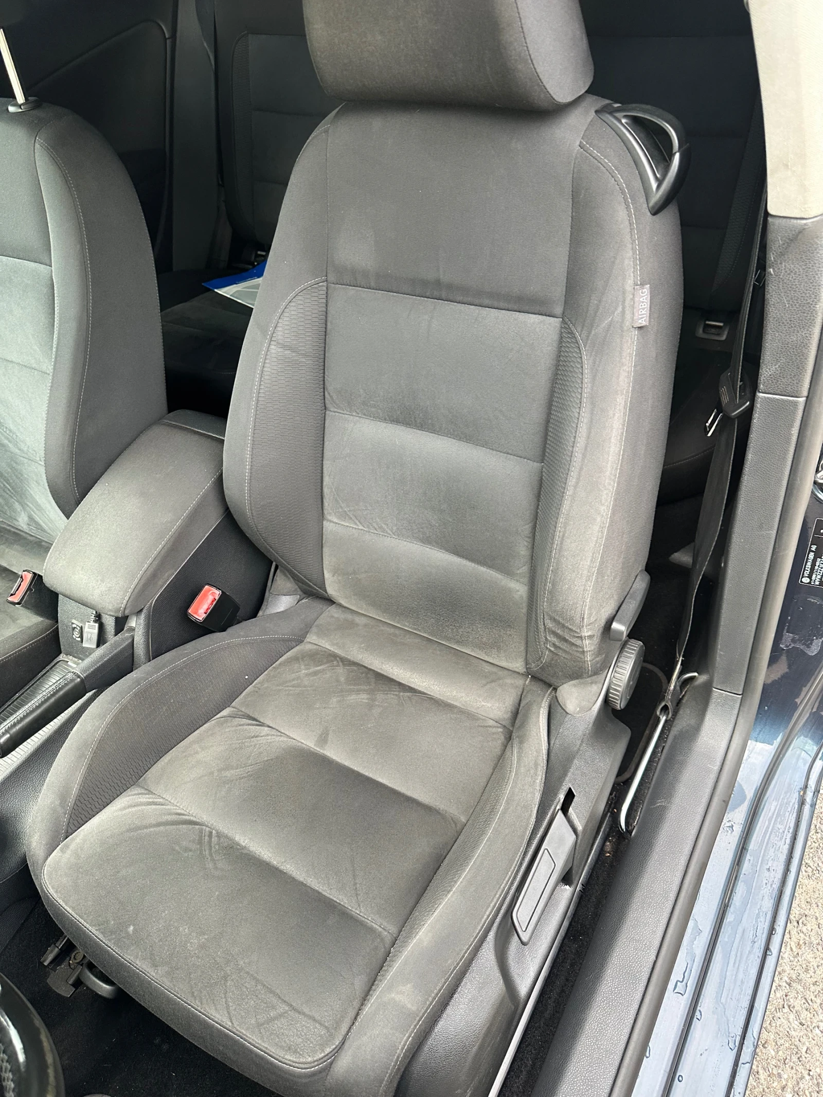 VW Golf 6 2.0TDI Navi, Xenon, 140�.� | Mobile.bg � ����������� 15