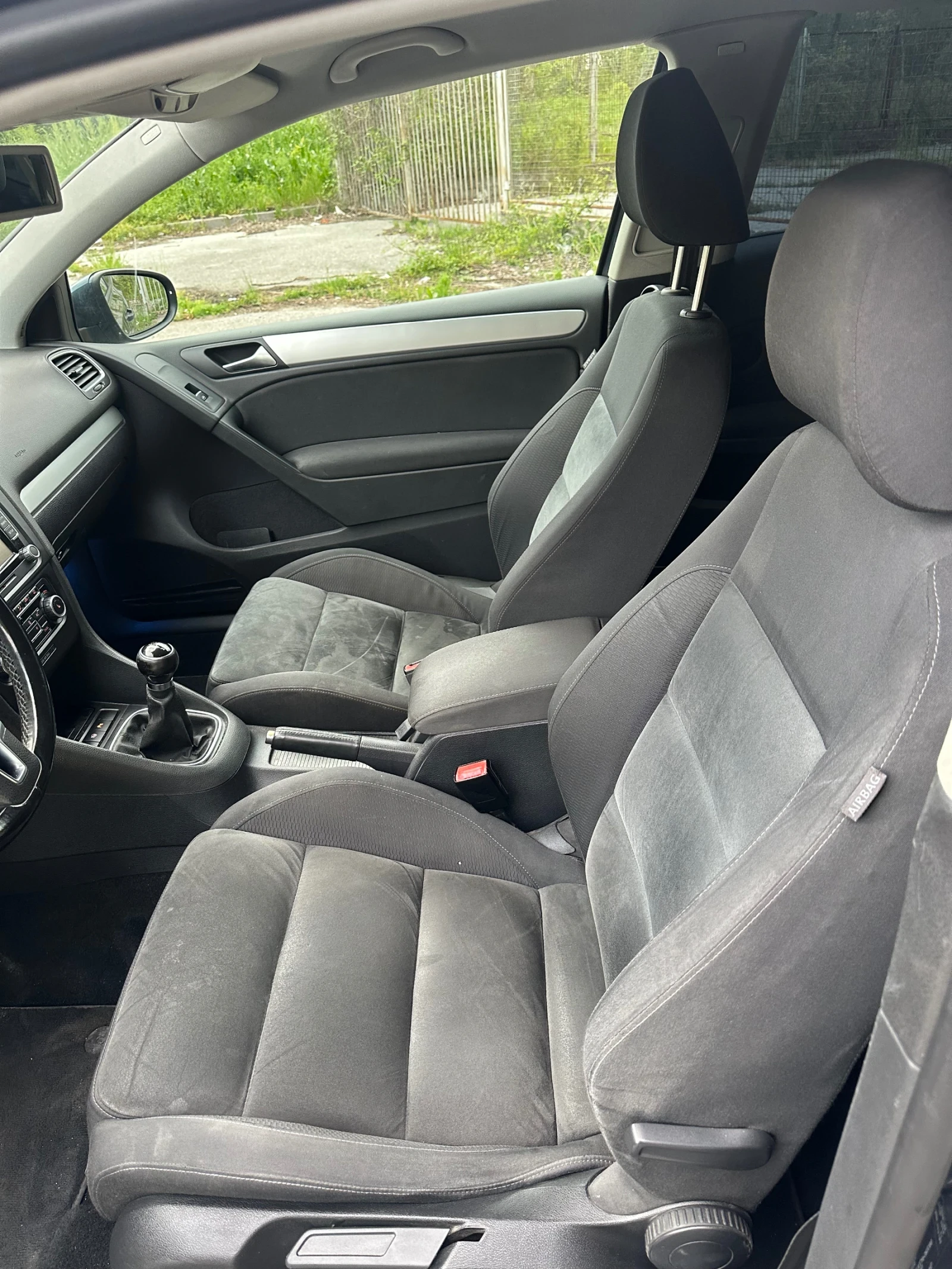 VW Golf 6 2.0TDI Navi, Xenon, 140�.� | Mobile.bg � ����������� 9