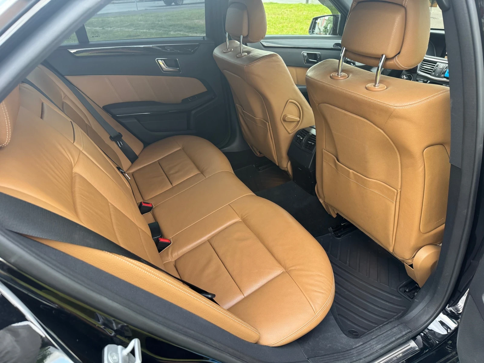 Mercedes-Benz E 350 CDi Avantgarde , снимка 11 - Автомобили и джипове - 54526509