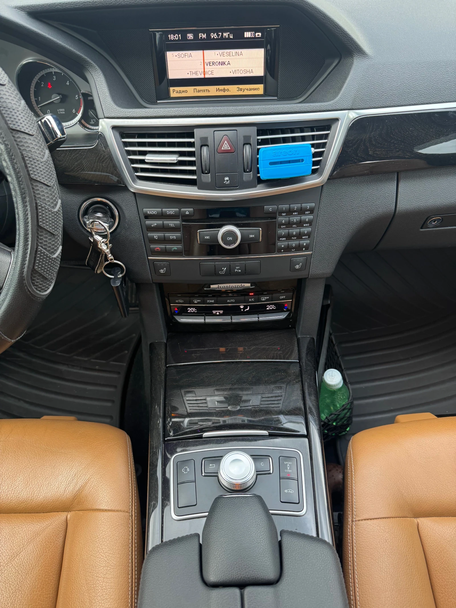 Mercedes-Benz E 350 CDi Avantgarde , снимка 13 - Автомобили и джипове - 54526509