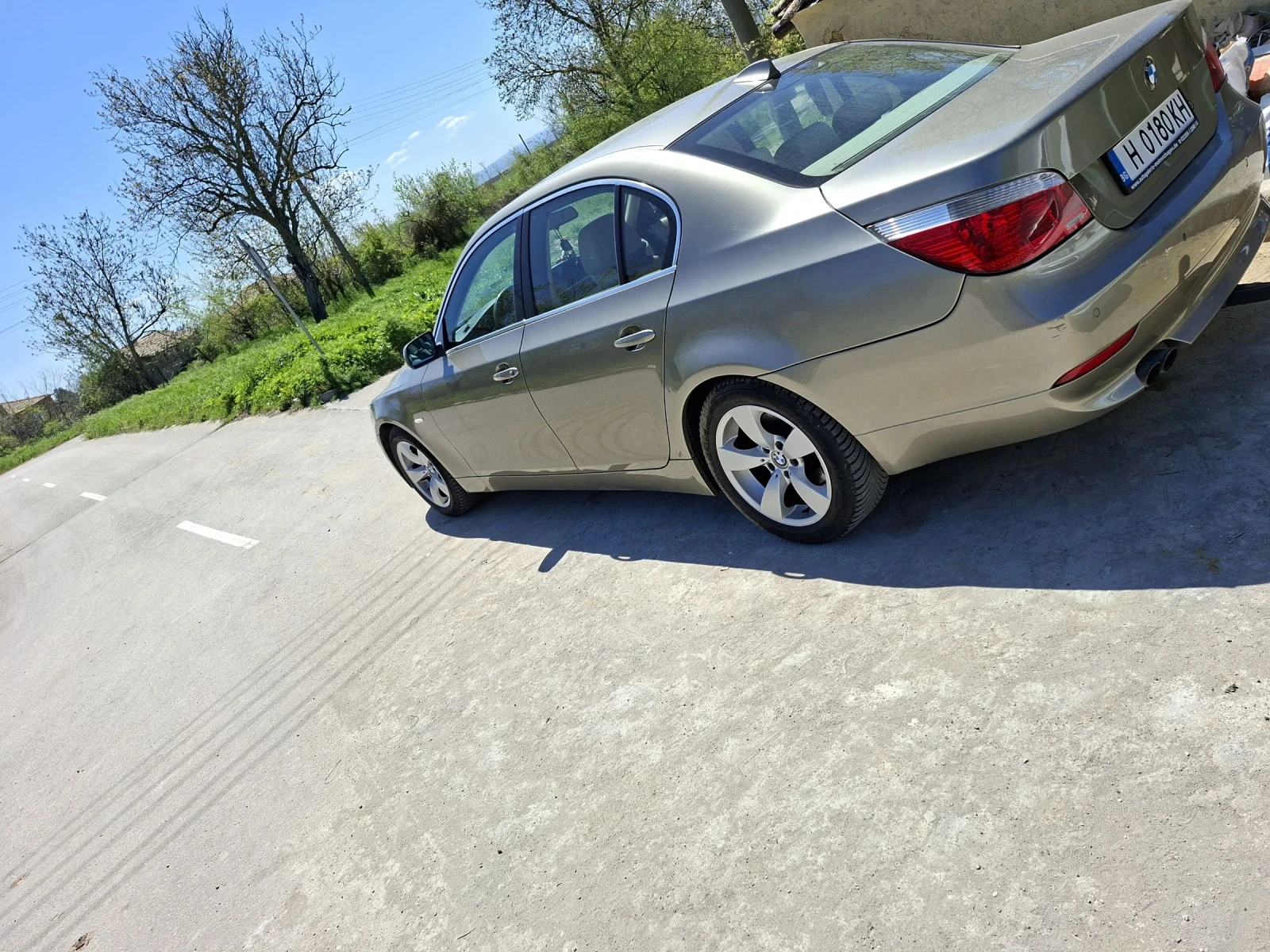 BMW 523, снимка 3 - Автомобили и джипове - 54857472