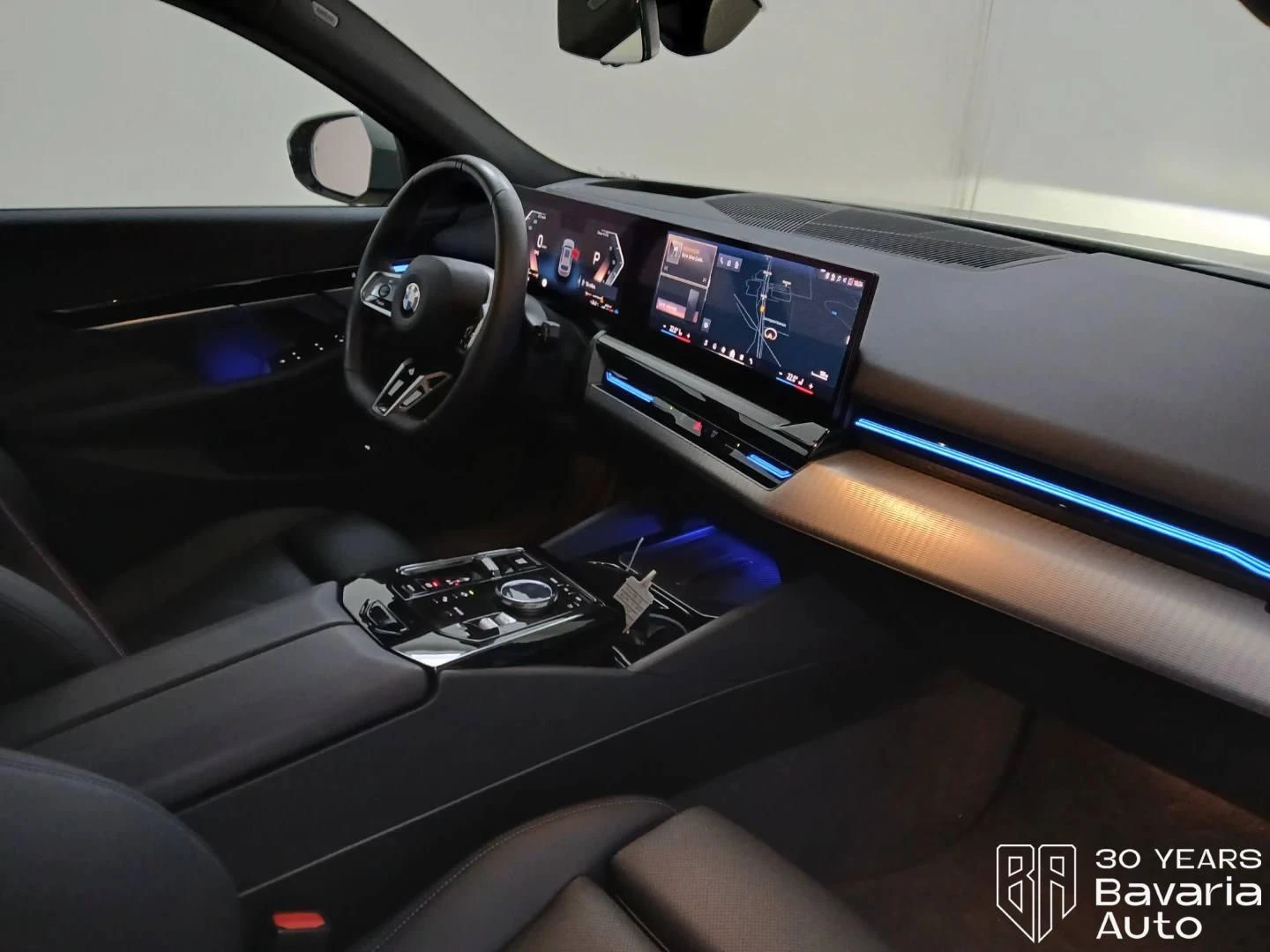 BMW 520 d xDrive Touring M Sport PRO Steptronic, снимка 7 - Автомобили и джипове - 55364408
