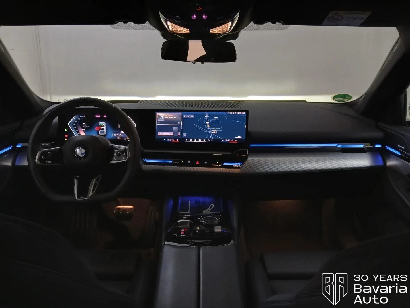 BMW 520 d xDrive Touring M Sport PRO Steptronic, снимка 6 - Автомобили и джипове - 55364408