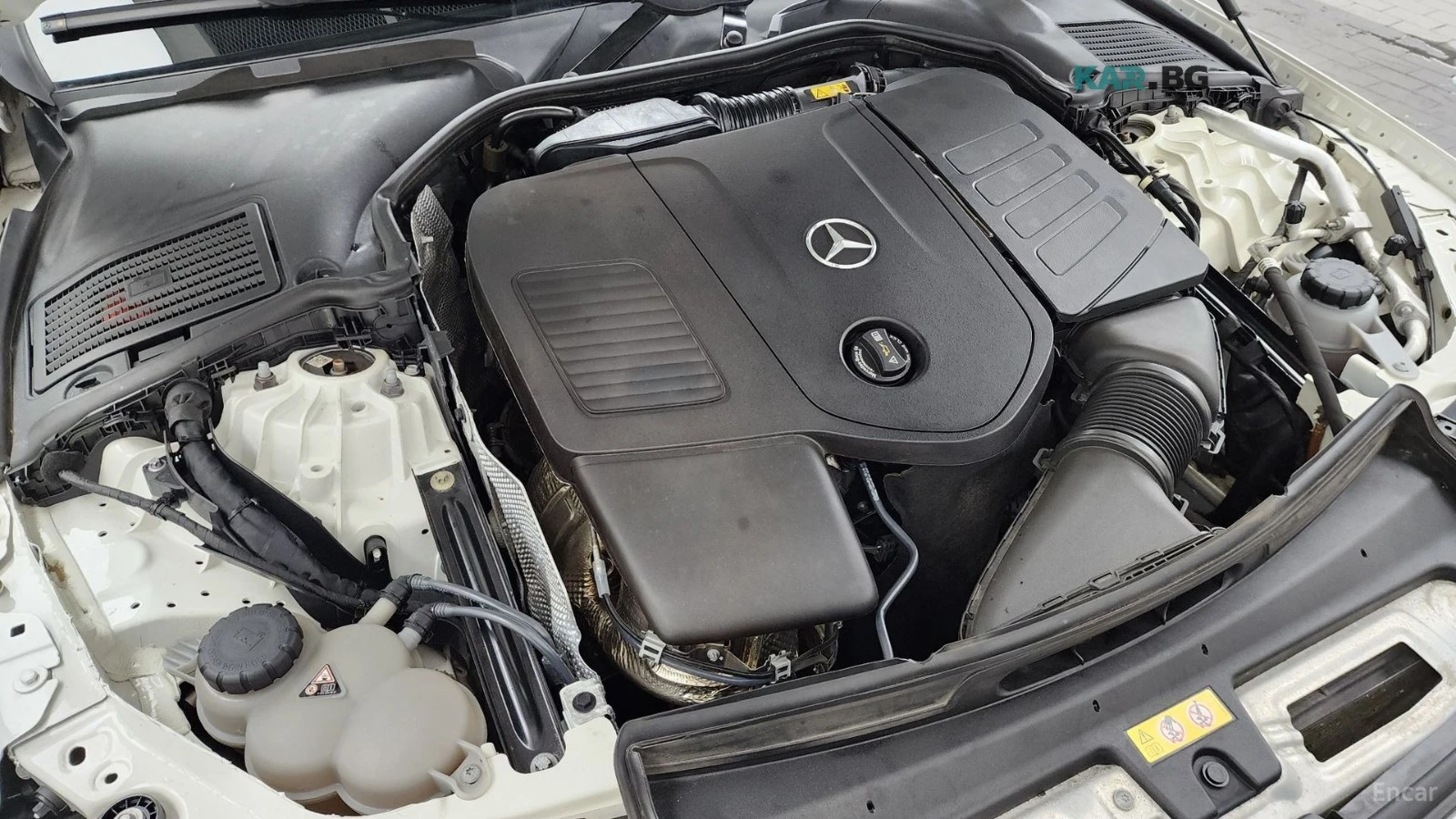 Mercedes-Benz C 300 AMG LINE* КОЖА* ПОДГРЕВ* ОБДУХВ* ПАНО* НАВИ, снимка 6 - Автомобили и джипове - 55730470