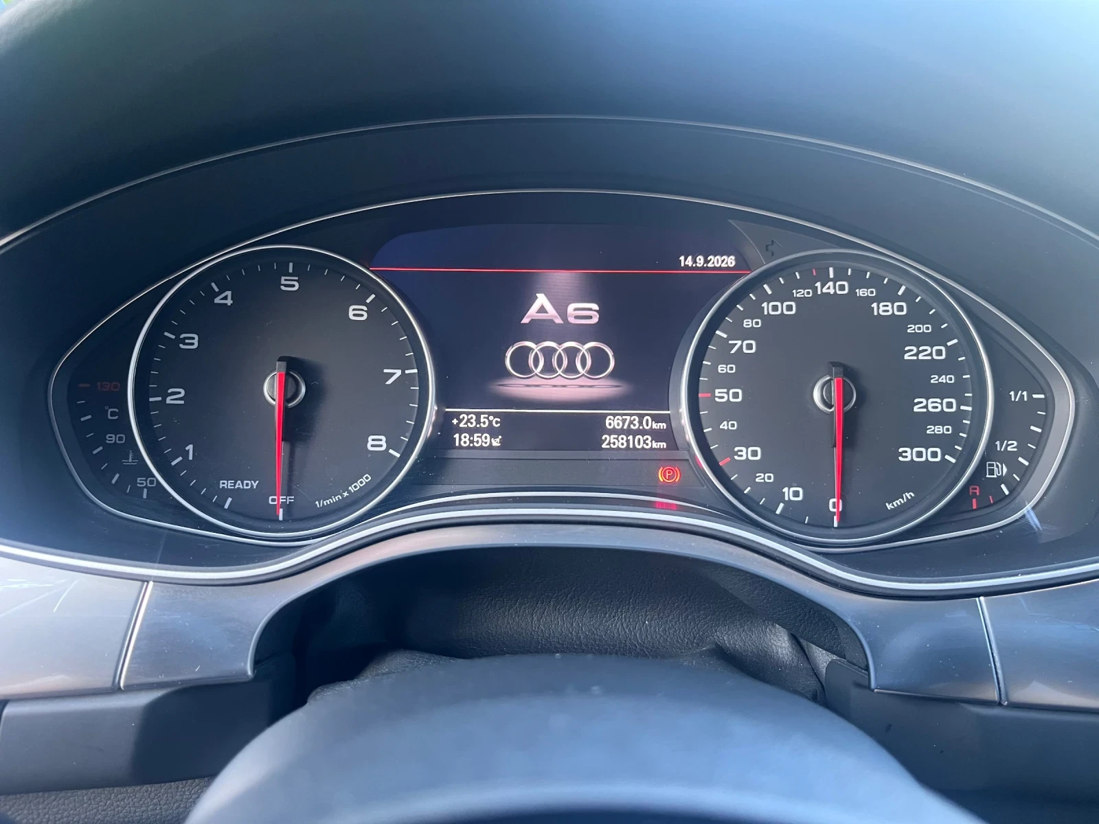 Audi A6 C7.5 3.0 TFSI quattro S line | 333 к.с. | , снимка 15 - Автомобили и джипове - 56133926