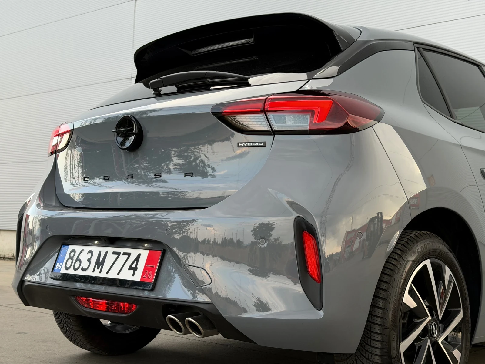 Opel Corsa HYBRID 1700км 2026г FULL-MAX